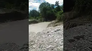 A video from Arunachal Pradesh Lower Dibang valley district.  Between Dambuk Paglam PWD road India