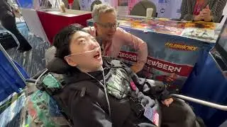 Ivan interviews George Newbern at Dallas Fan Festival 2024
