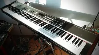 ROLAND RD-170 Stage Piano