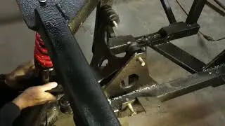 REAR SUSPENSION