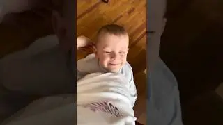 Кирюша с сестренками на фотосессии💋