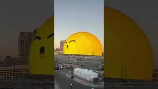 Vegas Sphere Emoji Face Wakes Up at 6am Every Morning #shorts #vegas