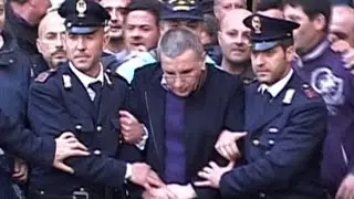 Casapesenna (CE) - Camorra, i citofoni di Zagaria a prova di intercettazione (26.01.15)
