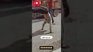 PEOPLE DO WEIRD THINGS ON THE STREET🏙️ #retrodvor #ржач #юмор #subscribe #recommended #top #reaction