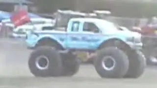 Ms. Bigfoot Theme Song (Bloomsburg 2010 Show 2) [2nd Run]