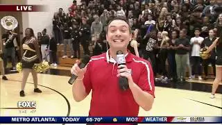 Team of the Week pep rally at Mountain View HS