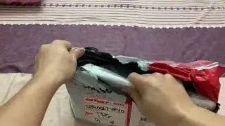 【UNBOXING】KAWS:HOLIDAY JAPAN 9.5&rdquo; Vinyl Figures