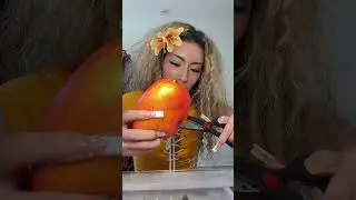Opening squishy&rsquo;s