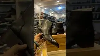 Cuban heel chelsea boot | black high heel boots #chelsea #boots #cubanheel