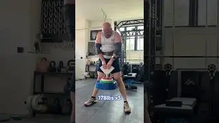 Fighting for the Reps! Flask 2-hand Pinch 178lbs x5 (including 2 missed reps) #pinch #grip #strength