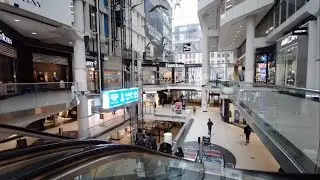 Eaton Centre Walking Tour - Toronto, Ontario, Canada