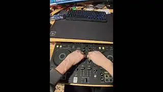 Mixing around  #dj #techno #pioneerdj #beginnerdj #pov #osmoaction5