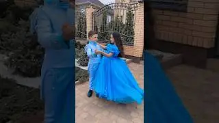 Cute😍#disneycosplay #disneyprincess #princessdress #cinderella #cosplay #princecharming #cenicienta