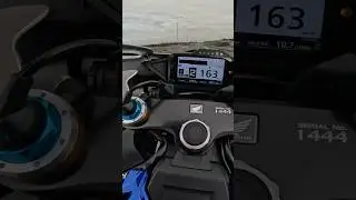Geri de gelmedim Yeni de Ben hep buradaydım 😉  - #honda #hondacbr1000rrsp #hondacbr1000rr #cbr1000rr