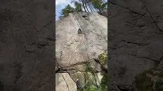 Squamish TOP 100 - Smoke Bluffs - The Zip 5.10a OS