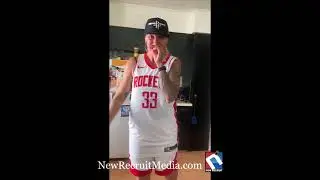 HOUSTON ROCKETS, ANTHONY LAMB's Mother (RACHEL LAMB) put on his JERSEY for the first time.