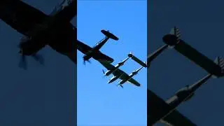 AMAZING ARRIVAL F4U Corsair / P-38 Lightning | ZigAirMeet 2023 #shorts #planespotting #warbirds