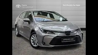 201D15760 Toyota COROLLA HYBRID LUNA SALOON.
