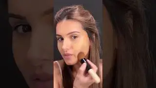 Get ready with the beautiful #tarasutaria #grwm #shorts