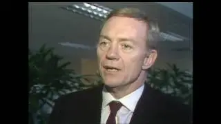 February 25, 1989: Jerry Jones buys the Cowboys