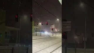 ❄️ Snow showers in Linz☃️#travel