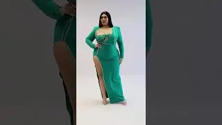 Элегантное и повседневное платье зеленого и бордового цвета #плюссайз #платьед