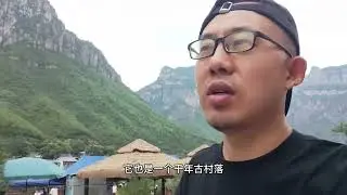 Pingshun Hongni Village, a mountain village on a cliff, is like entering a fairyland.