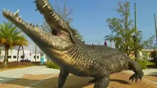 (Syfy Monsters Movie): Meth Gator Falling Inside The Black