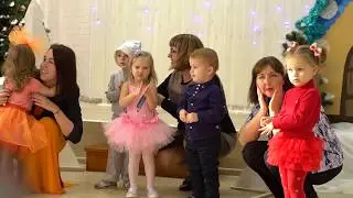 Новогодний праздник 2017- 2018. Ясельная группа.