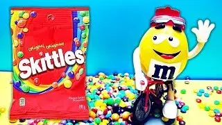 Смешиваем Очень Много конфет. Желтый M&M's. Музыка для самых маленьких деток.