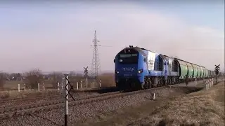 ST40s-27 & ST40s-11