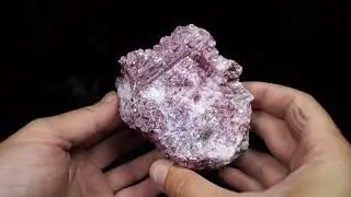 Rossmanite, Lepidolite, Tanco Mine, Bernic Lake, Lac-du-Bonnet area, Manitoba, Canada