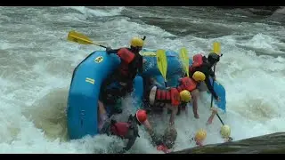 Lower New River Rafting with rivers expeditions *filmed by ET