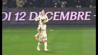 Angers SCO - RC Lens : Florian Thauvin c&eacute;l&egrave;bre son but, le parcage lensois en d&eacute;lire (30/11/2025)