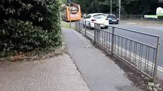 Reading Tiger Enviro 200 YR13 PNK On Route 7 To Fleet Station 15/8/19