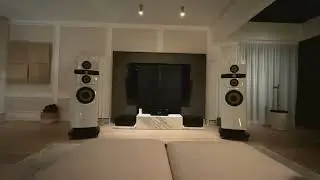 Demo #4 with acoustic treatments in place! Gryphon Essence, Focal Stella Utopia