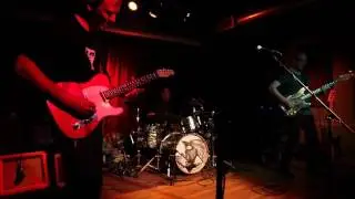 Flying Underground debut performing 