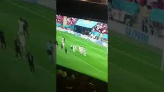 Euro 2020: Kelvin Phillips Laying On The Floor To Block Free Kick