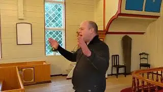 Jesus er Navnið og Faðir Vár