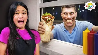 We SURVIVED the SCARY SHAWARMA KIOSK in REAL LIFE!