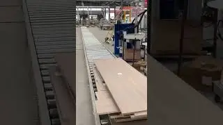 Furniture factory application - Light-duty powered ground roller conveyor machine