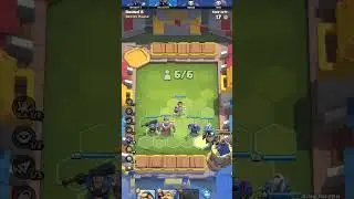 Clash Royale: Merge Tactics. He got lucky with 3 gold star troops 🌚