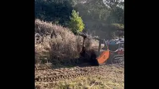 FAE RCU-75: the compact and powerful remote controlled tracked carrier