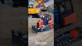 🌟 RC Dozer at hard work! #3dprint #constructionsite #rc 🚧