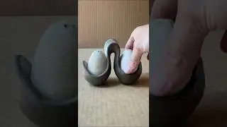 Making a salt & pepper shaker set #handbulding #ceramics #saltandpepper