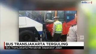 Bus TransJakarta Terguling