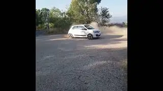 Renault Twingo 3 drift