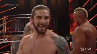 بيج شو يعطي صفعة الصدر الشهيرة على المتسابقين في Tough Enough