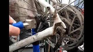 Changing Shimano R7000 Brake Pads on a Road Bike