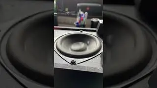 Bass test Subwoofer Logitech Z313